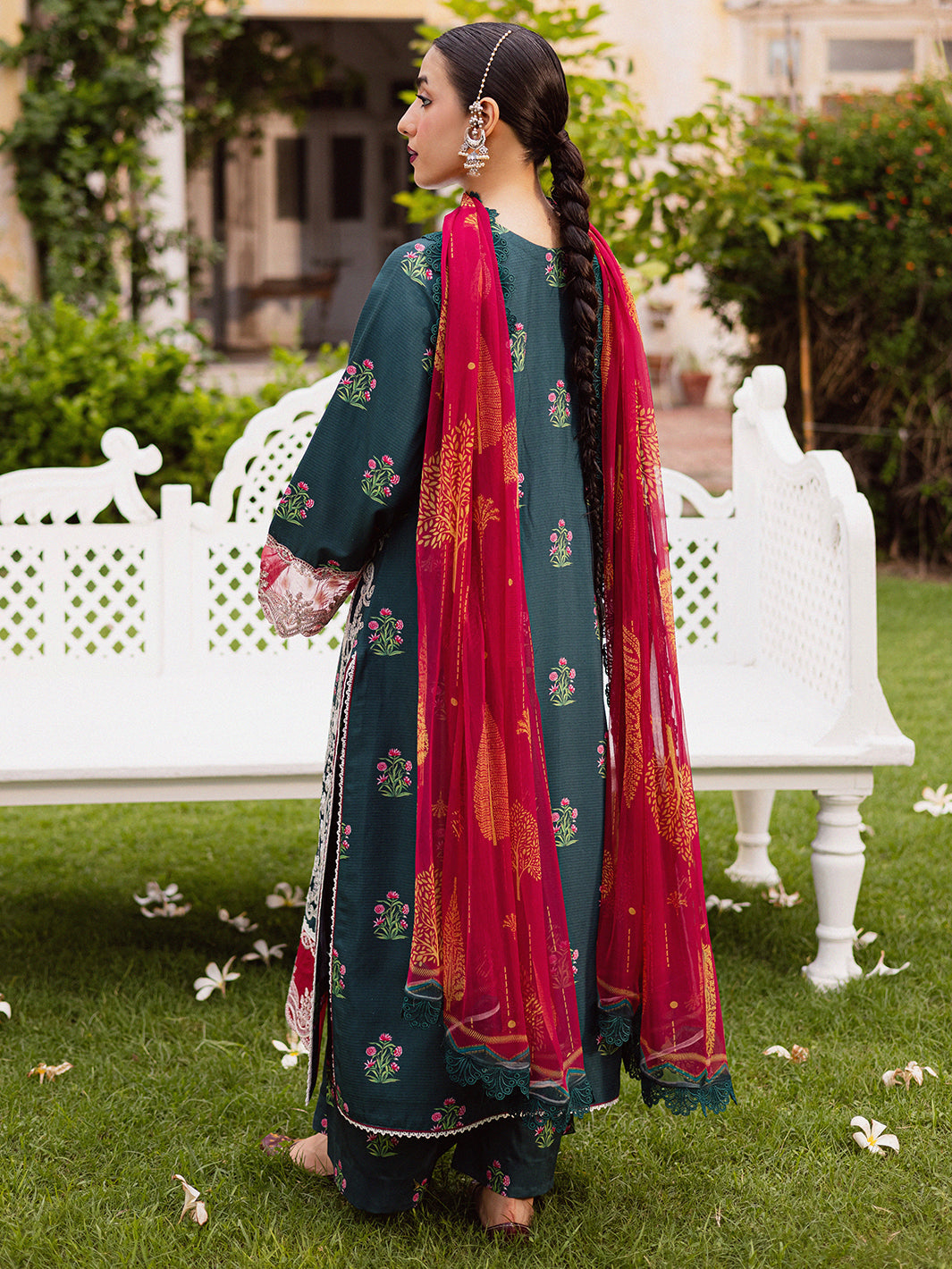 Mahnur | Gulzar Winter 25 | G - 08 - Ladies Clothes - Maria Faisal