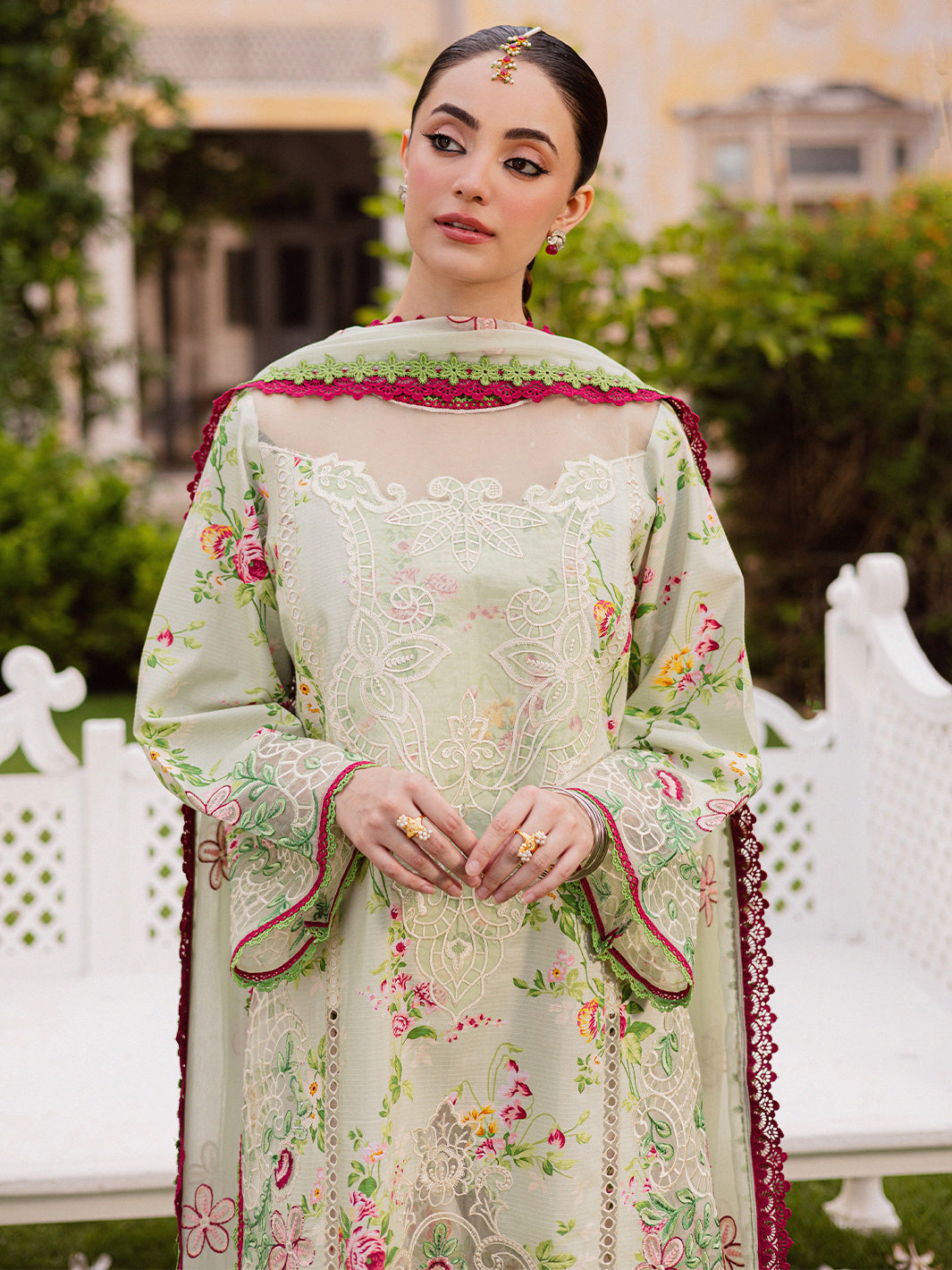 Mahnur | Gulzar Winter 25 | G - 09 - Ladies Clothes - Maria Faisal