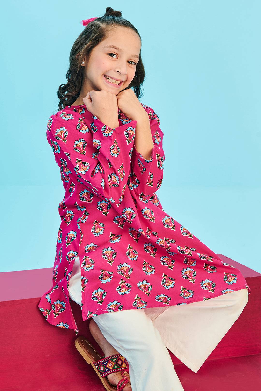 Zellbury Girls | 2 Piece Cambric | Kurta Trouser - 2668 by Maria Faisal - Registered Vendor of : Zellbury Girls - type : Kids Clothes - 100% original wedding dresses