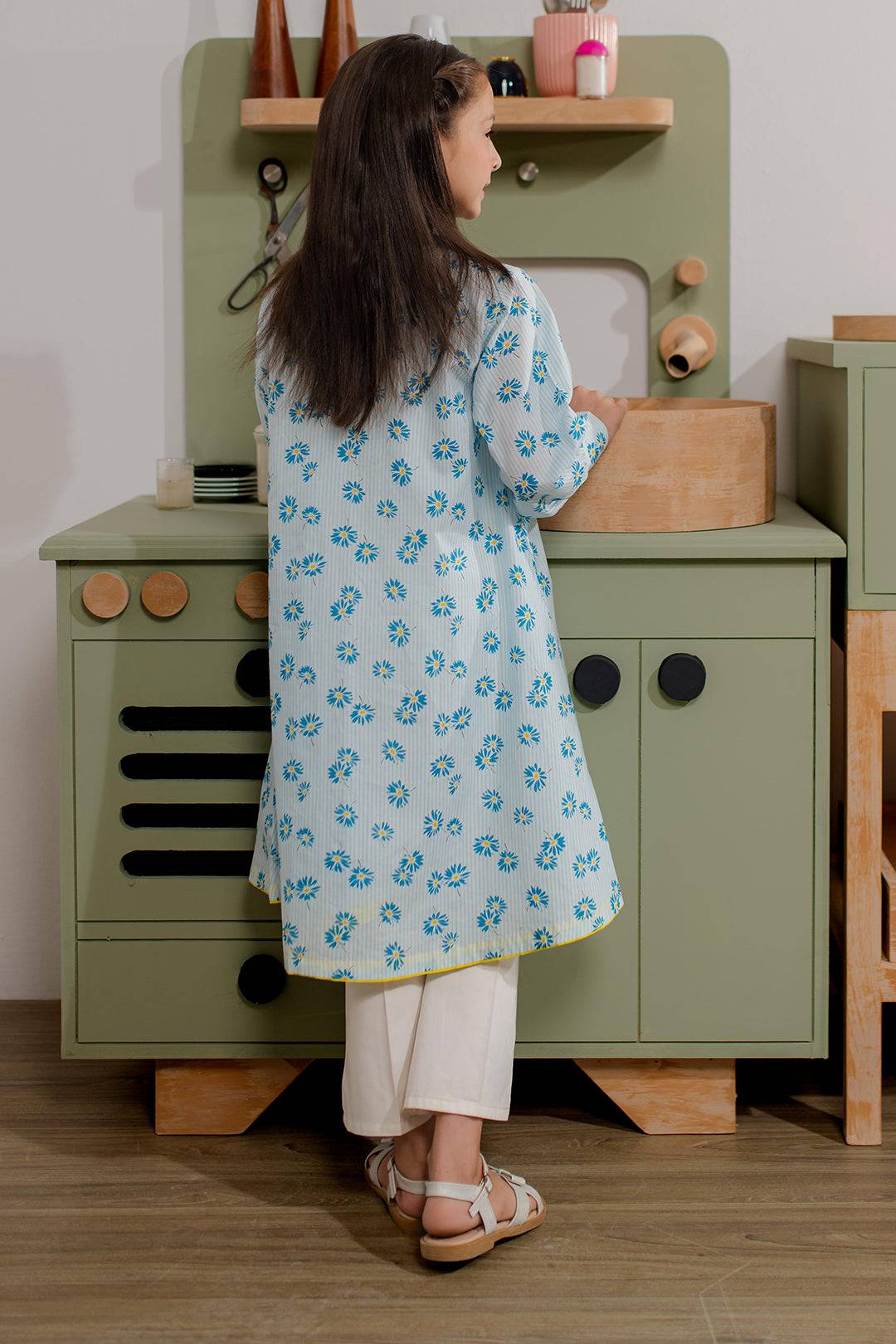 Zellbury Girls | 1 Piece Cambric | Kurta - 2677 by Maria Faisal - Registered Vendor of : Zellbury Girls - type : Kids Clothes - 100% original wedding dresses
