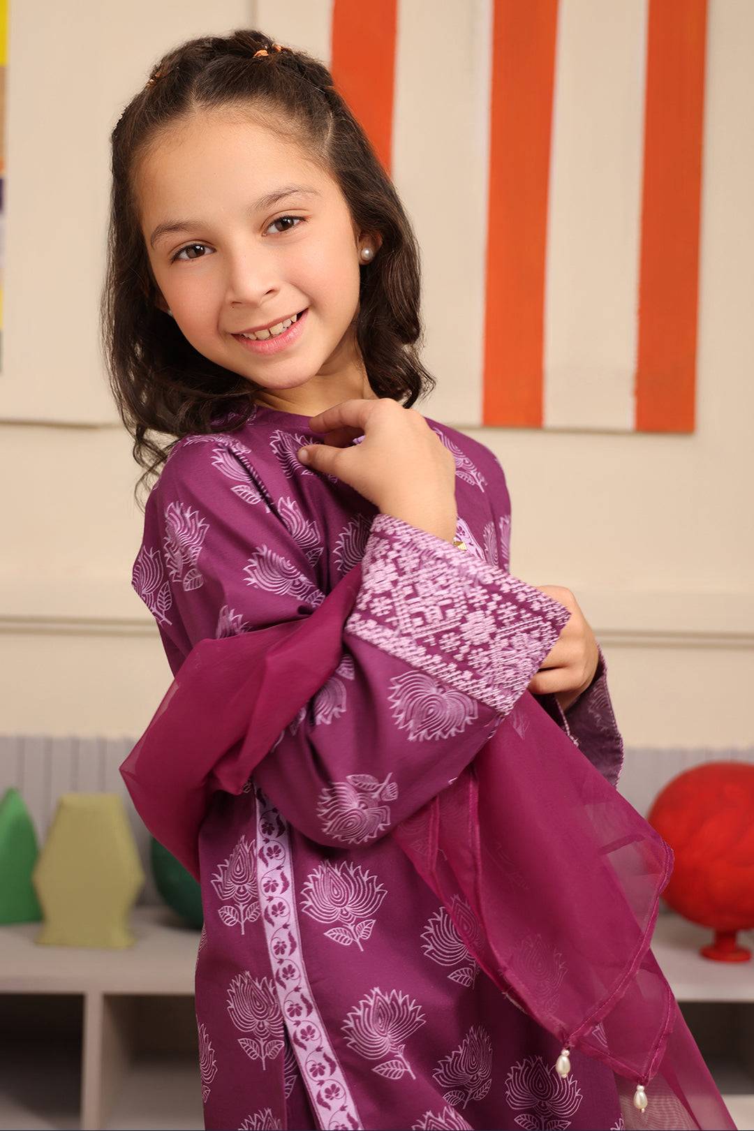 Zellbury Girls | 3 Piece Cambric | Embroidered Kurta Dupatta Trouser - 3664 by Maria Faisal - Registered Vendor of : Zellbury Girls - type : Kids Clothes - 100% original wedding dresses