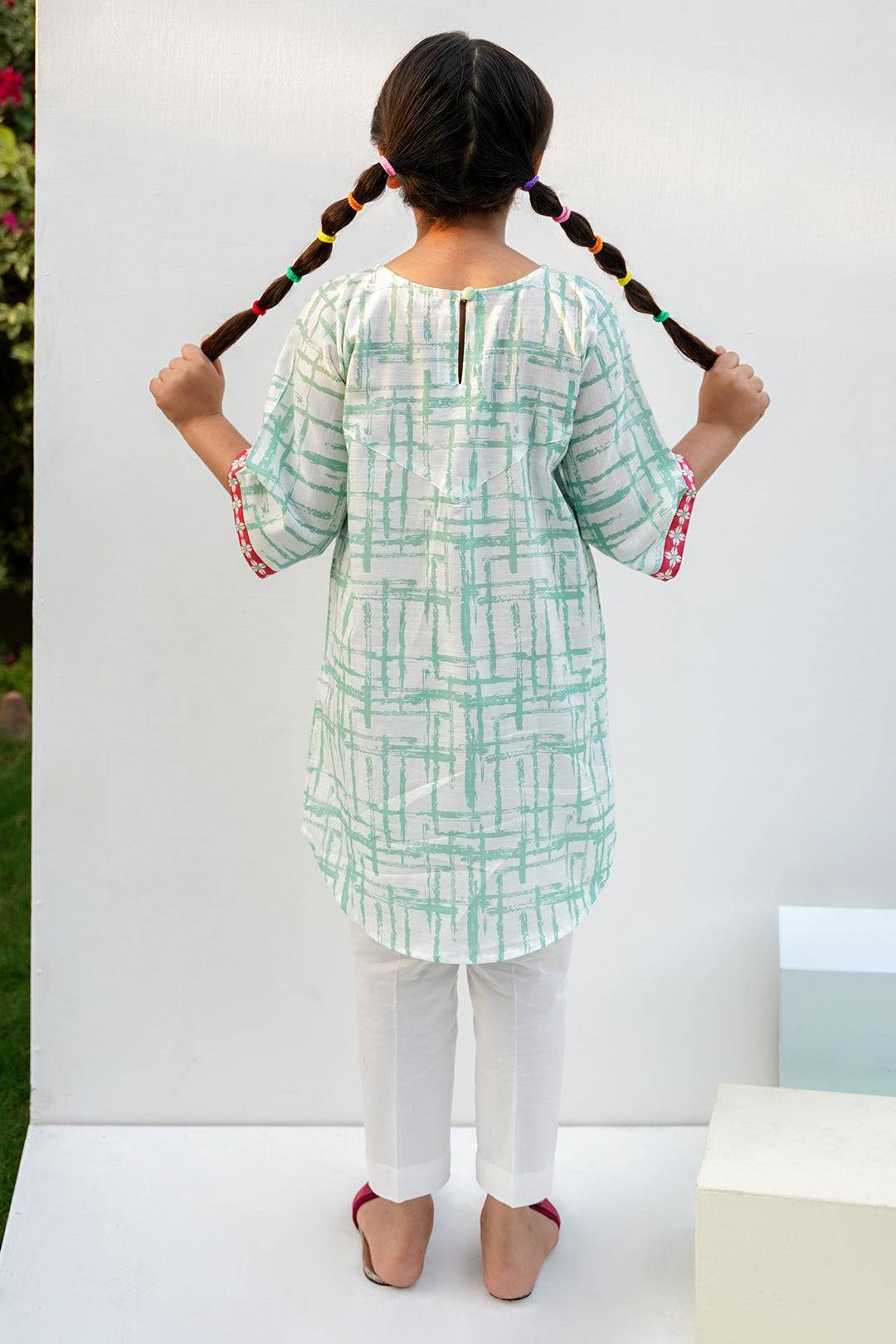 Zellbury Girls | 1 Piece Khaddar | Kurta - 0019 by Maria Faisal - Registered Vendor of : Zellbury Girls - type : Kids Clothes - 100% original wedding dresses
