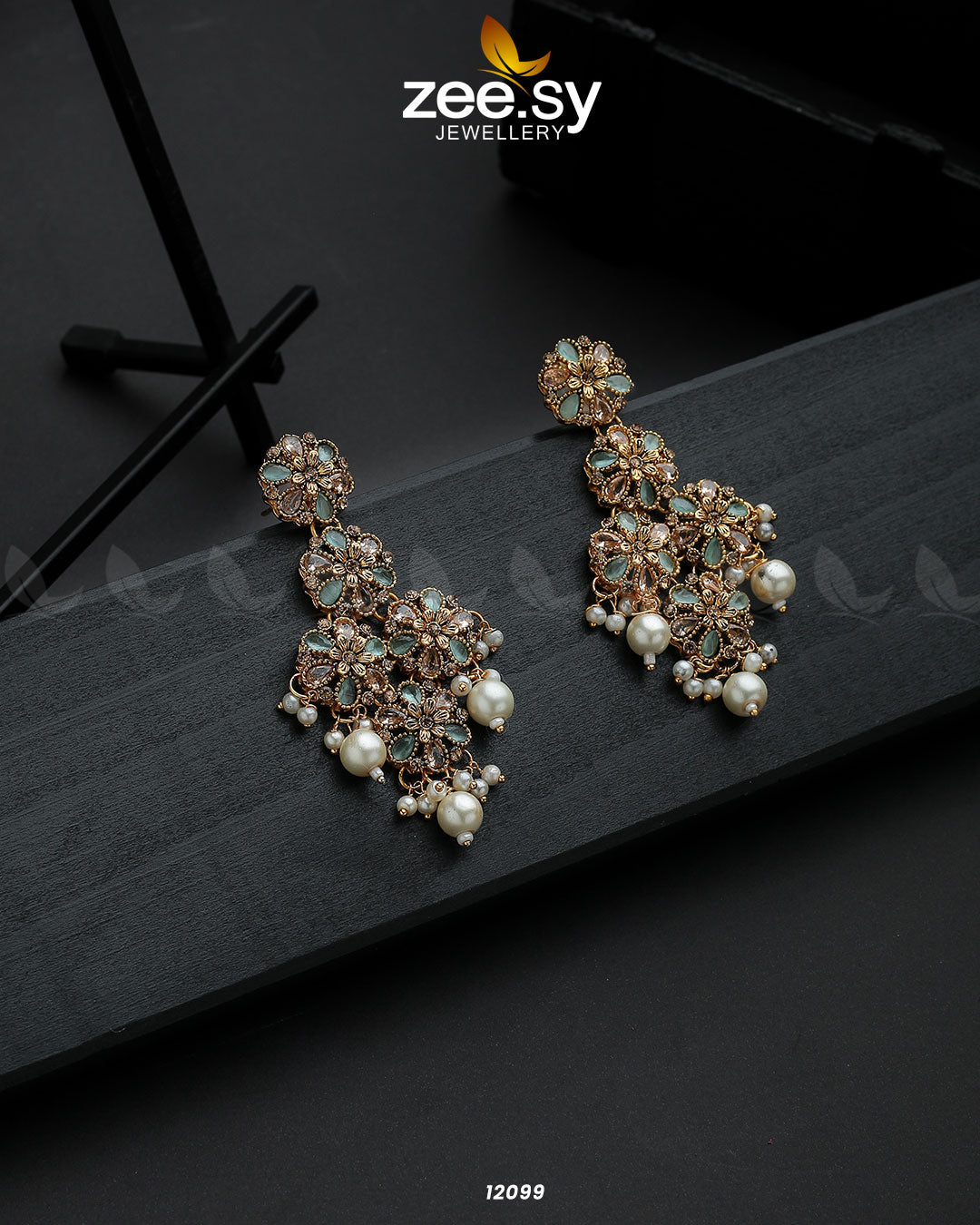 Golden Orchid Elegance - Earrings 