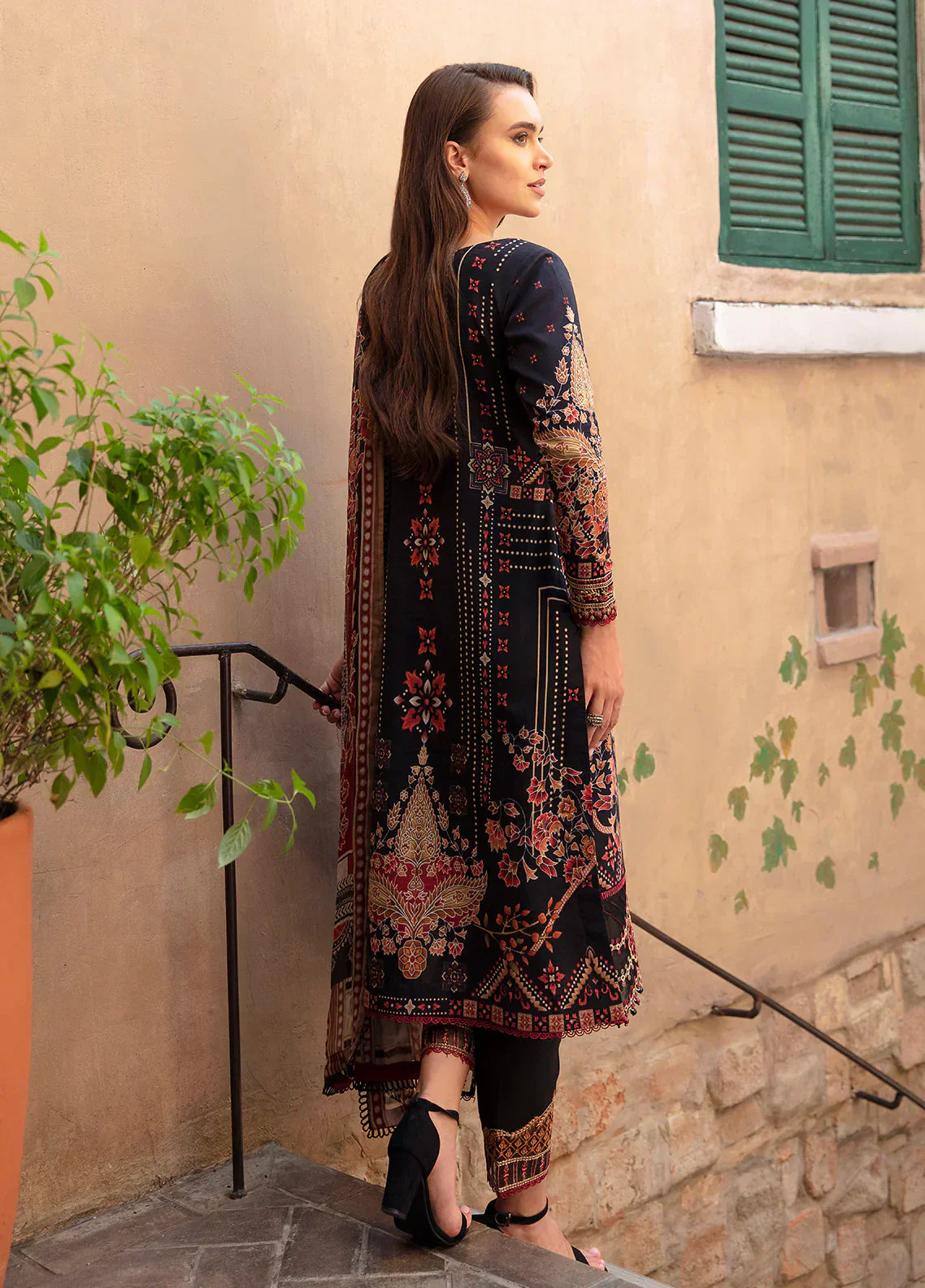 Gulaal | Springtime Ballet | LEYLA (GL-L-24V1-10) - Ladies Clothes - Maria Faisal