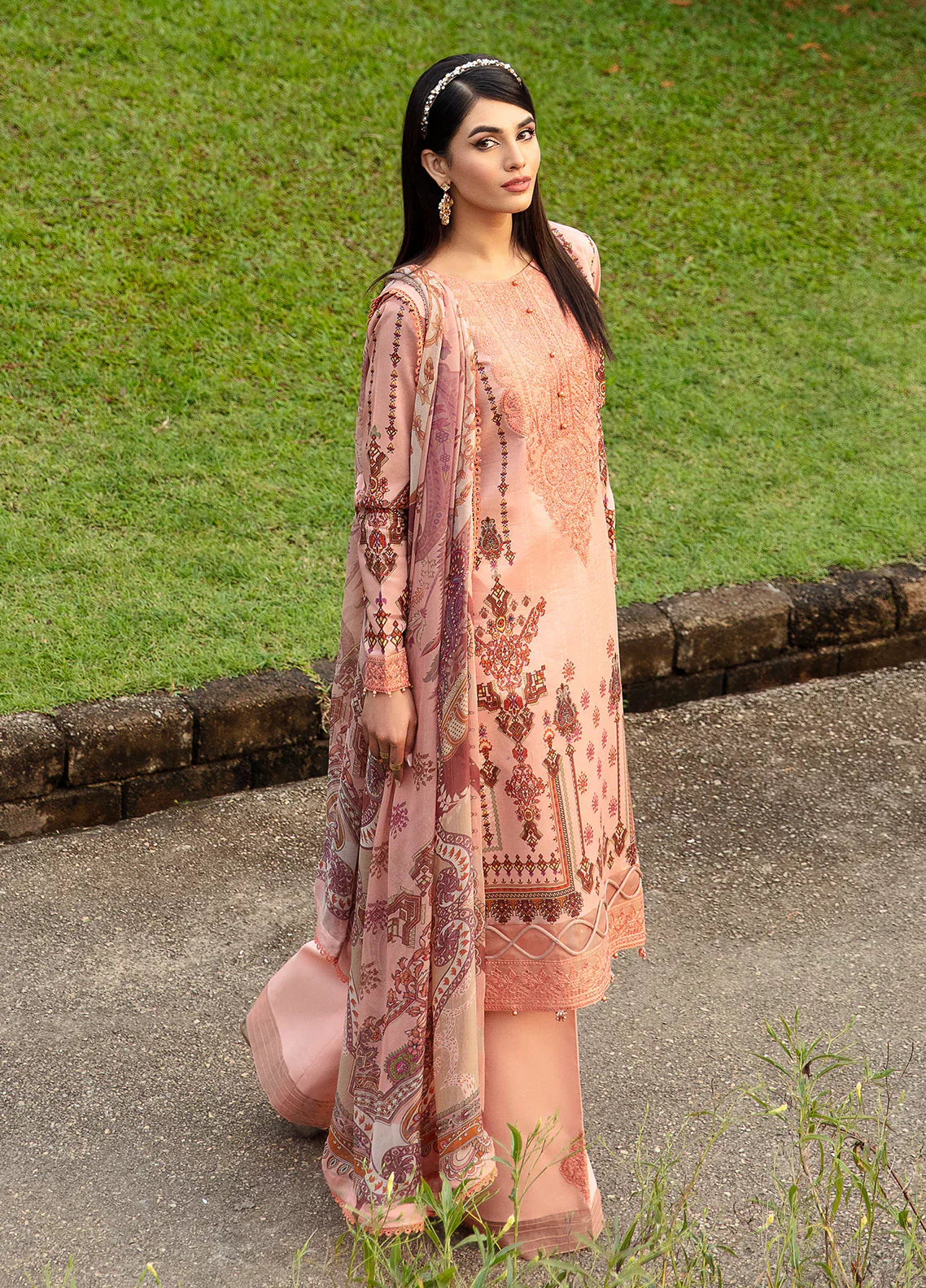 Gulaal | Springtime Ballet | HESTIA (GL-L-24V1-12) - Ladies Clothes - Maria Faisal