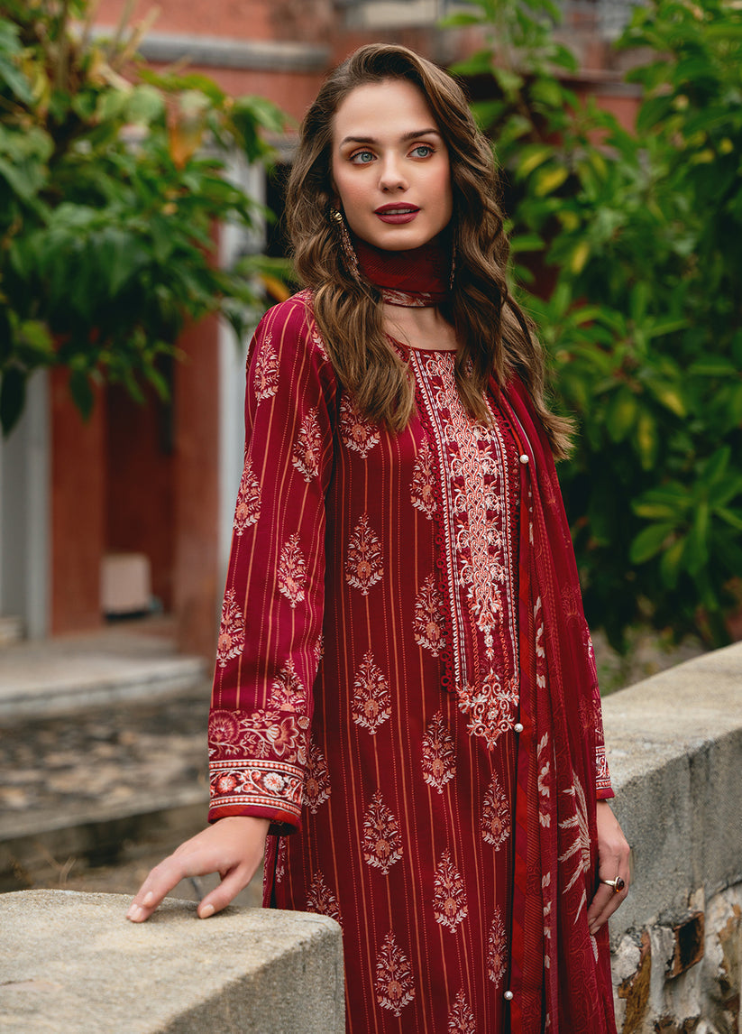 Gulaal | The Enchanted Garden | Vezelay - Ladies Clothes - Maria Faisal
