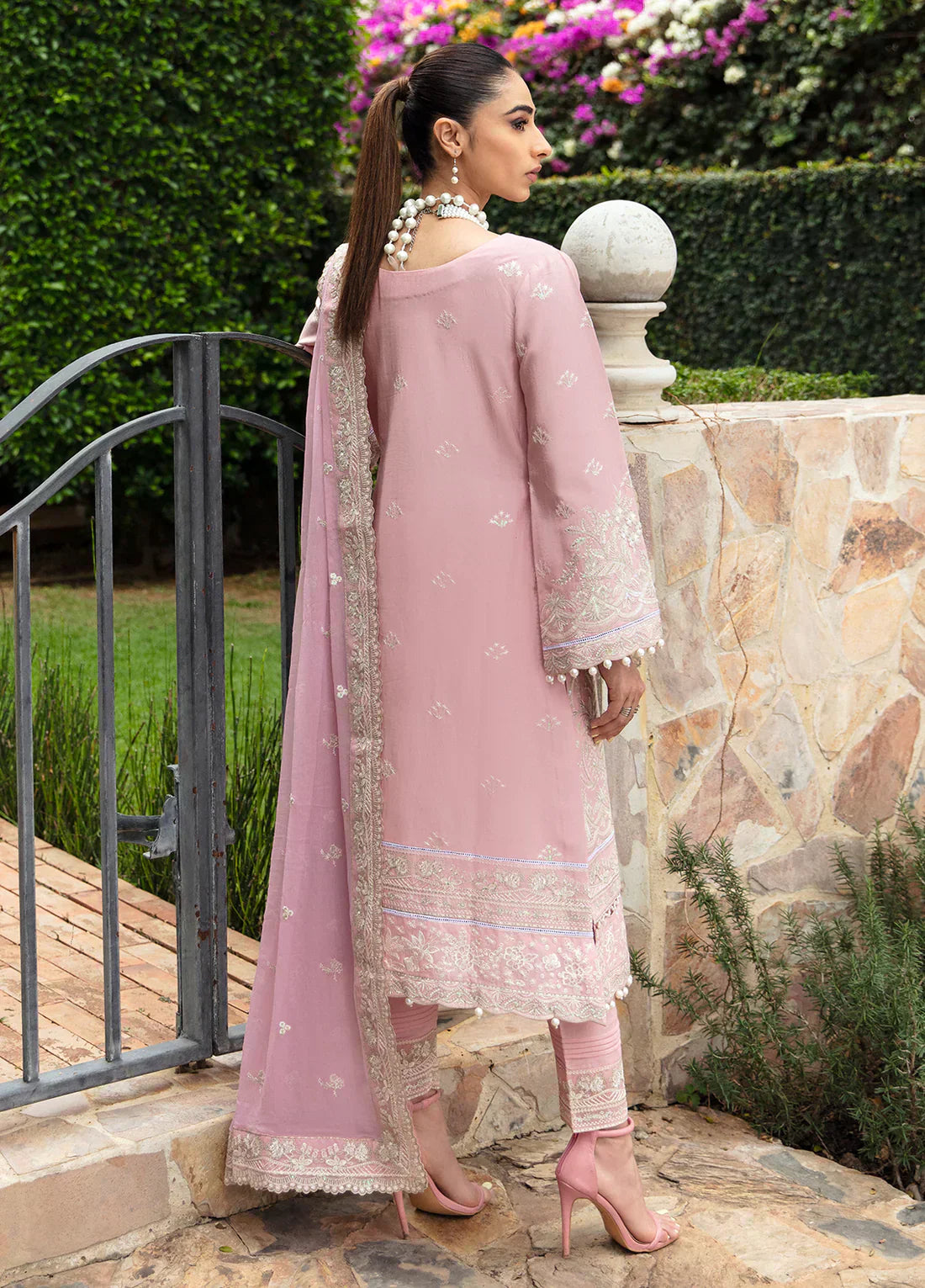 Gulaal | Luxury Lawn 24 | EMELIA (GL-LL-24V1-03) - Ladies Clothes - Maria Faisal