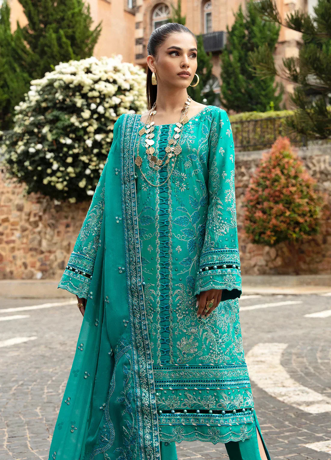 Gulaal | Luxury Lawn 24 | CIANA (GL-LL-24V1-08) - Ladies Clothes - Maria Faisal
