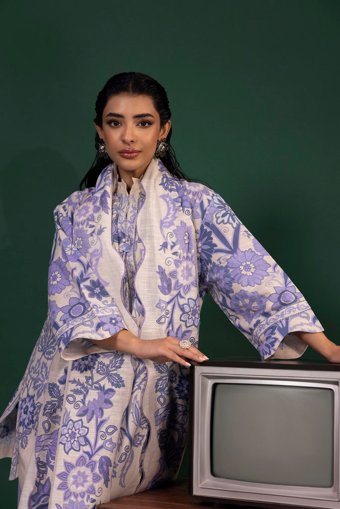 H255-002A-2BQ – authentic Pakistani dress from the Mahay Winter 25 collection for women in the UK