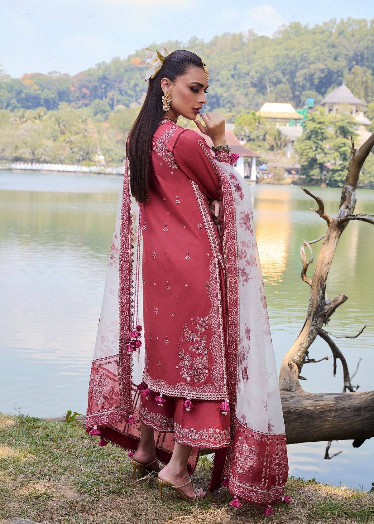 Hussain Rehar | Luxury Lawn 25 | Flare by Maria Faisal - Registered Vendor of : Hussain Rehar - type : Ladies Clothes - 100% original wedding dresses
