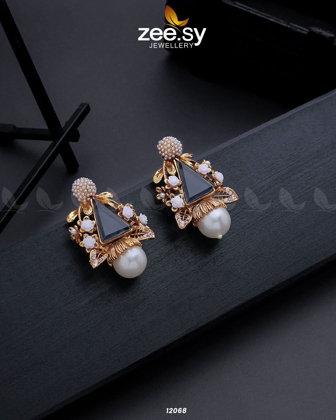 Hand Crafted Earings - Earrings 