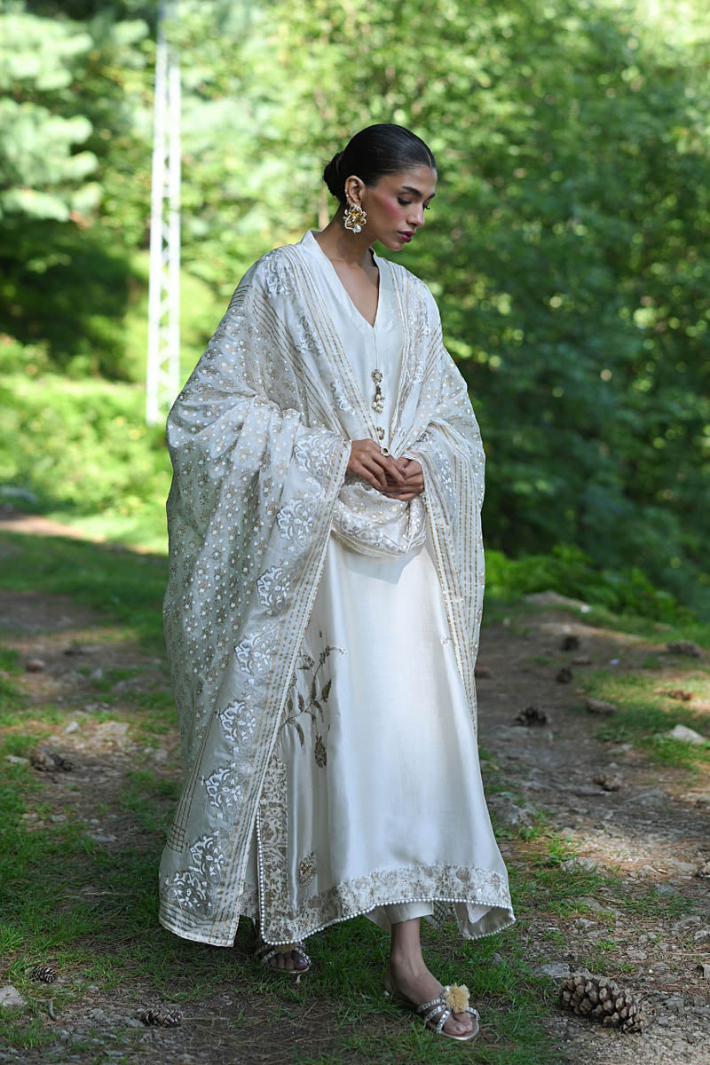Hue Pret | Farasha Luxury Pret | Kyra - Ladies Clothes - Maria Faisal