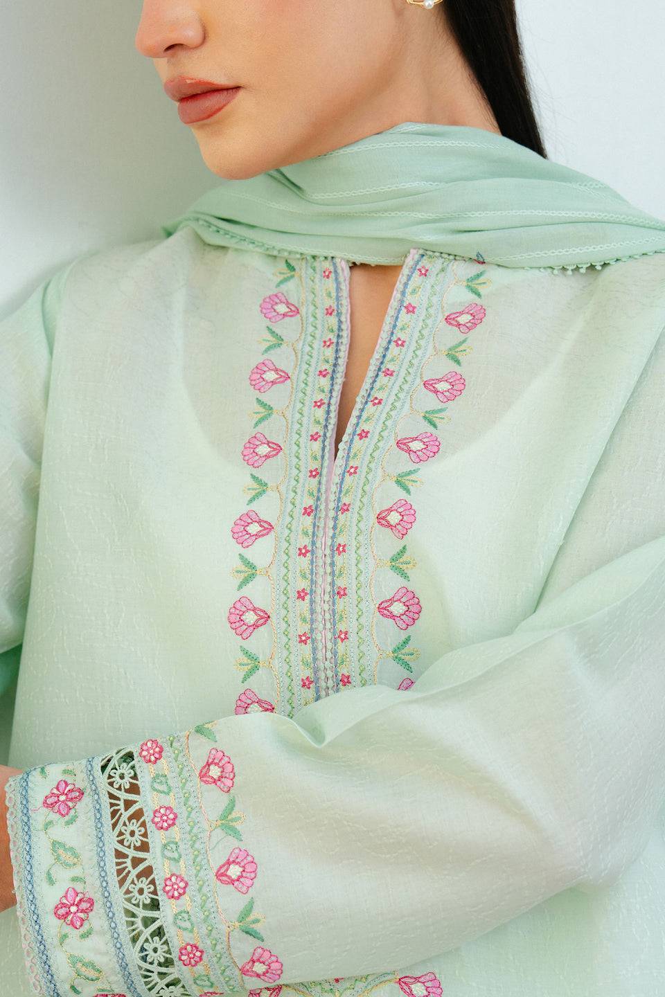 Zara Shahjahan | Coco Lawn 25 | INDI-9A by Maria Faisal - Registered Vendor of : Zara Shahjahan - type : Ladies Clothes - 100% original wedding dresses