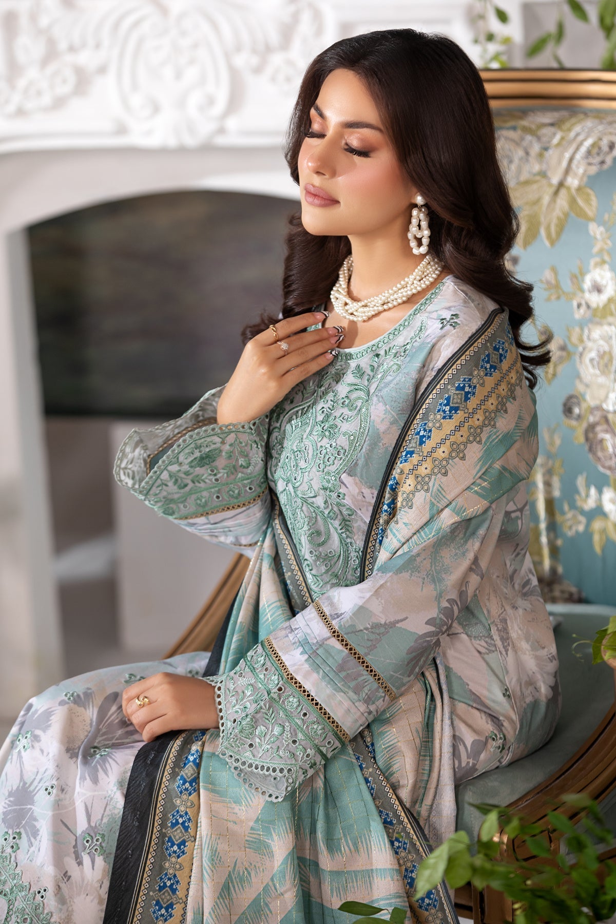 Imrozia Premium | Masakali Winter Pret | I.P-83 Mahnoor - Designer Dress with Intricate embroidery and embellishments. Shop elegent wedding dress at Maria Faisal.