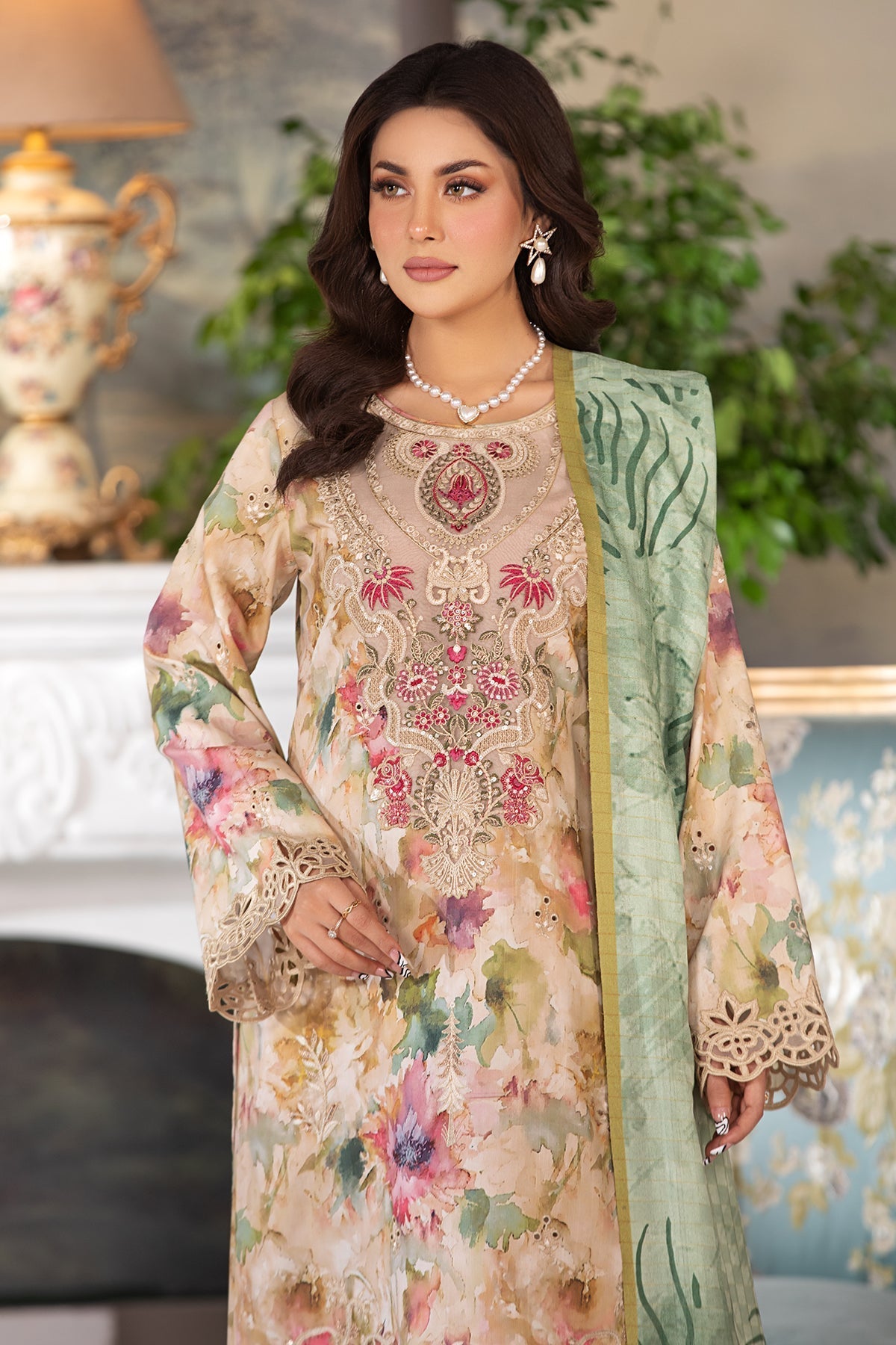 Imrozia Premium | Masakali Winter Pret | I.P-85 Resham - Designer Dress with Intricate embroidery and embellishments. Shop elegent wedding dress at Maria Faisal.