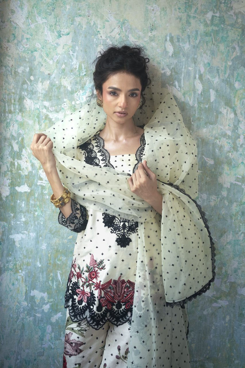 Zainab Chottani | Summer Edition 26 | Ivory Charm - Formal Dress - available at Maria Faisal in UK and USA.