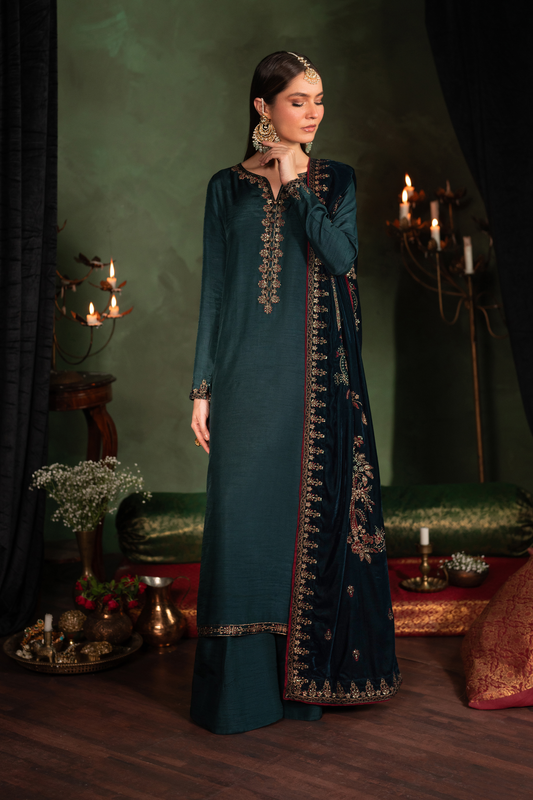 Iznik | Exclusive Velvet | IV-50 - Ladies Clothes - Maria Faisal