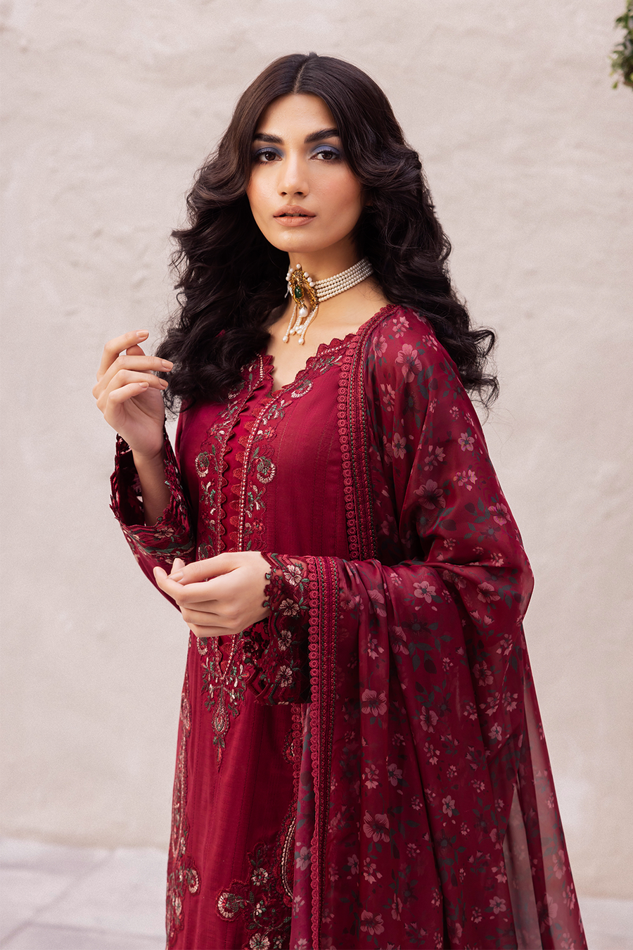 Iznik | Dahlia Embroidered Lawn | DL-01 - Ladies Clothes - Maria Faisal