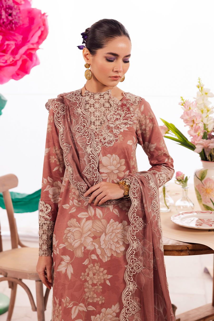 Iznik | Dahlia Embroidered Lawn | DL-12 - Ladies Clothes - Maria Faisal