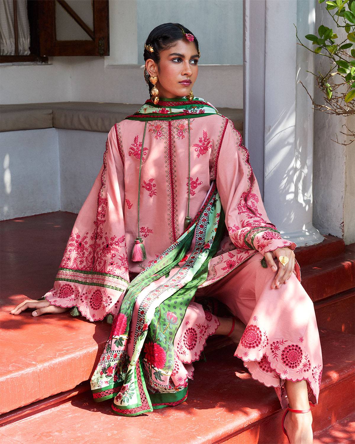 Jugnu | SS 25 | Ravi by Maria Faisal - Registered Vendor of : Jugnu - type : Ladies Clothes - 100% original wedding dresses