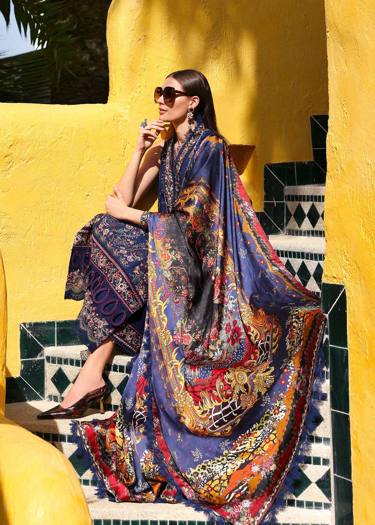 Kanwal Malik | Elysia Luxury Lawn 25 | Azure by Maria Faisal - Registered Vendor of : Kanwal Malik - type : Ladies Clothes - 100% original wedding dresses