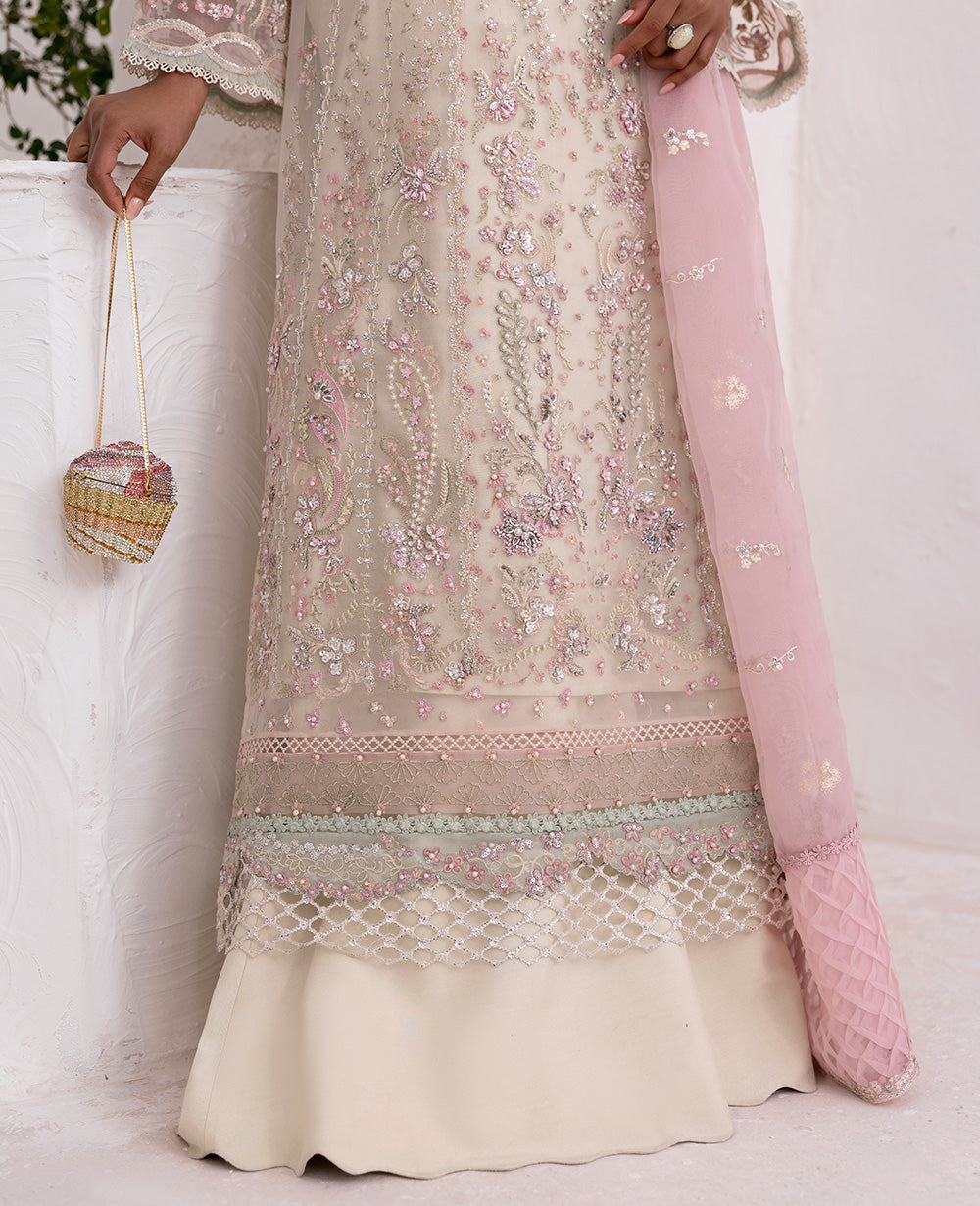 Republic Womenswear | Reve De Luxe 25 | LF-175 by Maria Faisal - Registered Vendor of : Republic Womenswear - type : Ladies Clothes - 100% original wedding dresses