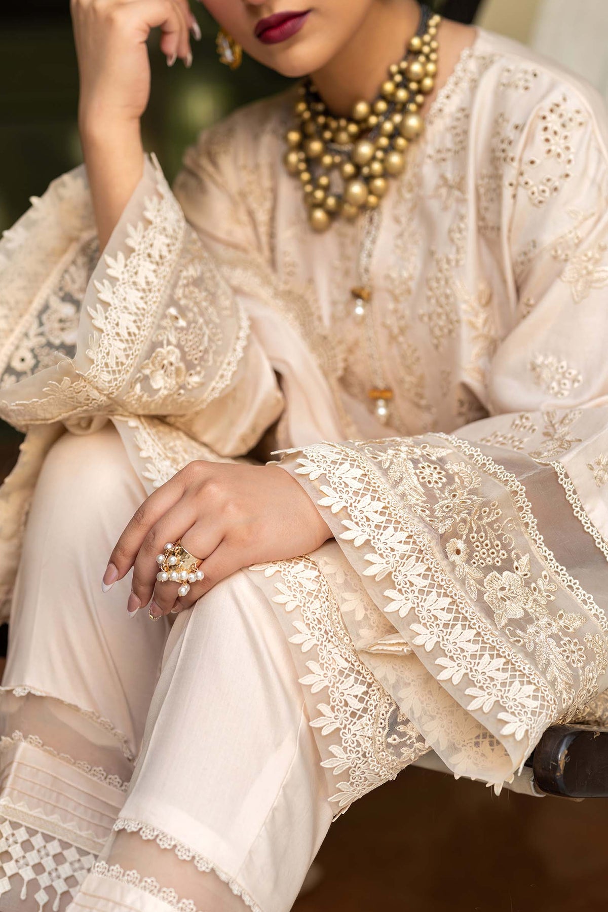 Maryam Hussain | Luxury Lawn 25 | Raya by Maria Faisal - Registered Vendor of : Maryam Hussain - type : Ladies Clothes - 100% original wedding dresses