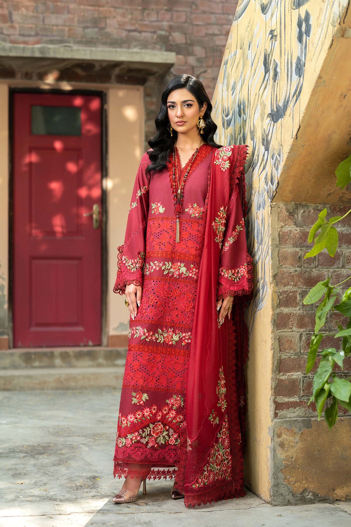 Maryam Hussain | Luxury Lawn 25 | Amal by Maria Faisal - Registered Vendor of : Maryam Hussain - type : Ladies Clothes - 100% original wedding dresses