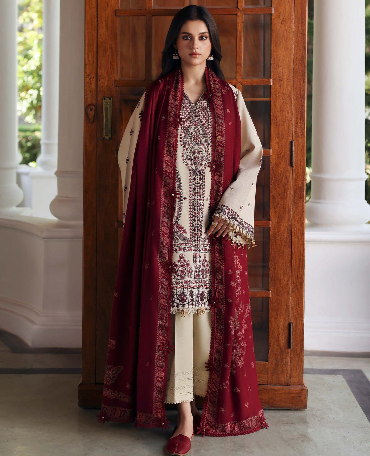 Liora – authentic Pakistani dress from the Amaris Luxury Shawl 25 collection for women in the UK