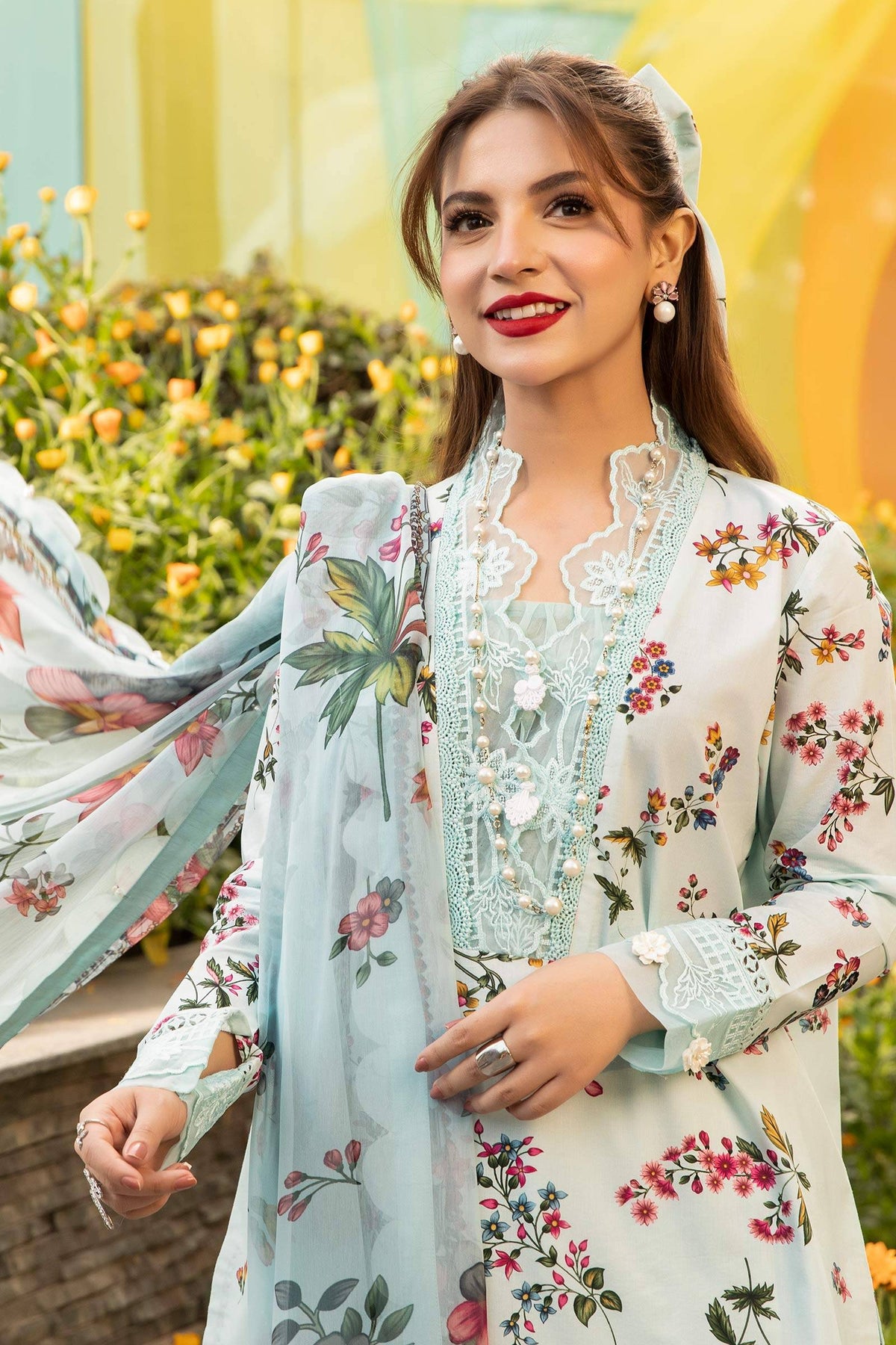Maria B | M Basic Summer Lawn 25 | MB-CUS25-709B by Maria Faisal - Registered Vendor of : Maria B - type : Ladies Clothes - 100% original wedding dresses
