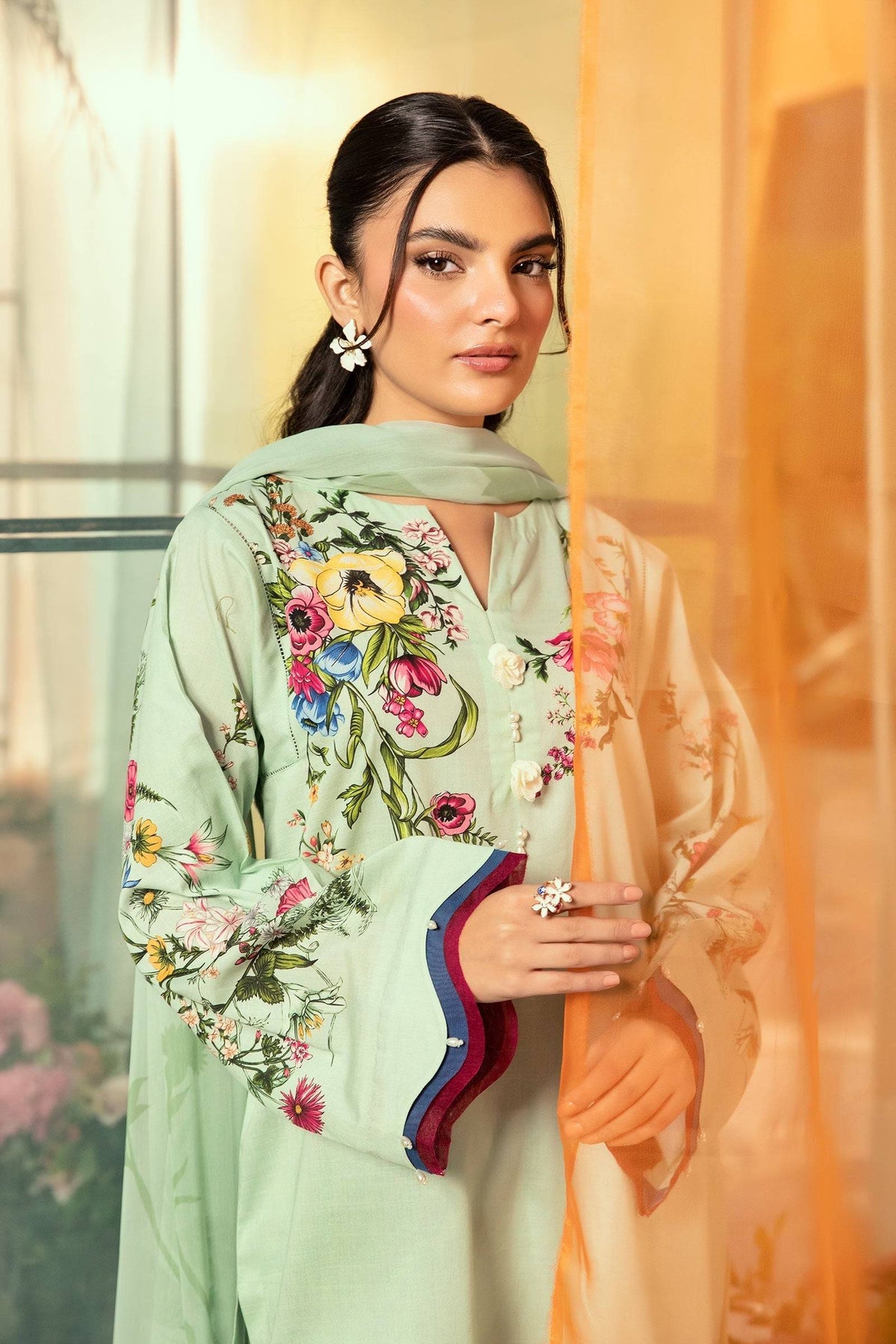 Maria B | M Basic Summer Lawn 25 | MB-CUS25-712B by Maria Faisal - Registered Vendor of : Maria B - type : Ladies Clothes - 100% original wedding dresses