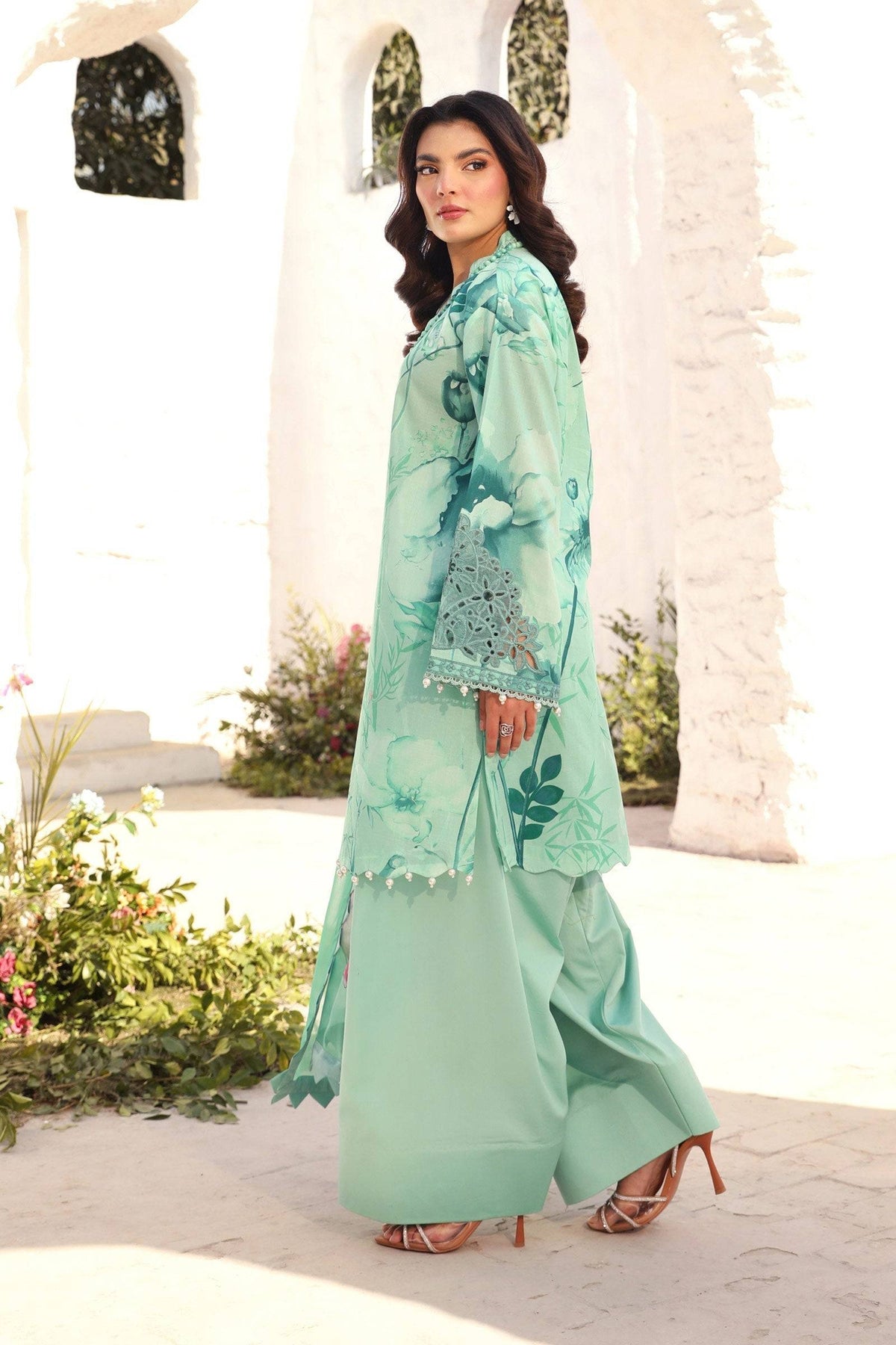 Maria B | M Basic Summer Lawn 25 | MB-CUS25-713A by Maria Faisal - Registered Vendor of : Maria B - type : Ladies Clothes - 100% original wedding dresses