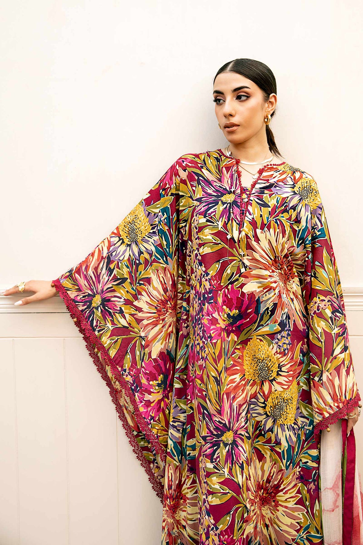 Maria B | Eid Basic Lawn | MB-CUS25-903B by Maria Faisal - Registered Vendor of : Maria B - type : Ladies Clothes - 100% original wedding dresses
