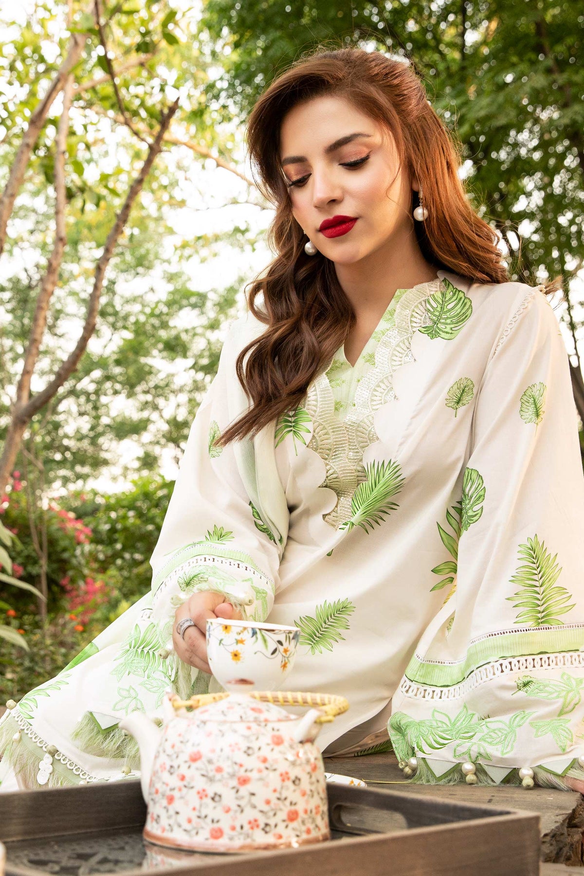 Maria B | Eid Basic Lawn | MB-CUS25-906B by Maria Faisal - Registered Vendor of : Maria B - type : Ladies Clothes - 100% original wedding dresses