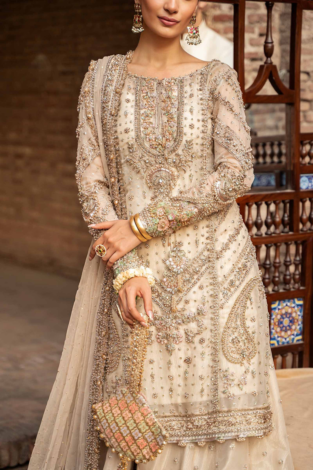 Maria B | Bridal Couture | Ishtar - Designer Dress with Intricate embroidery and embellishments. Shop elegent wedding dress at Maria Faisal.
