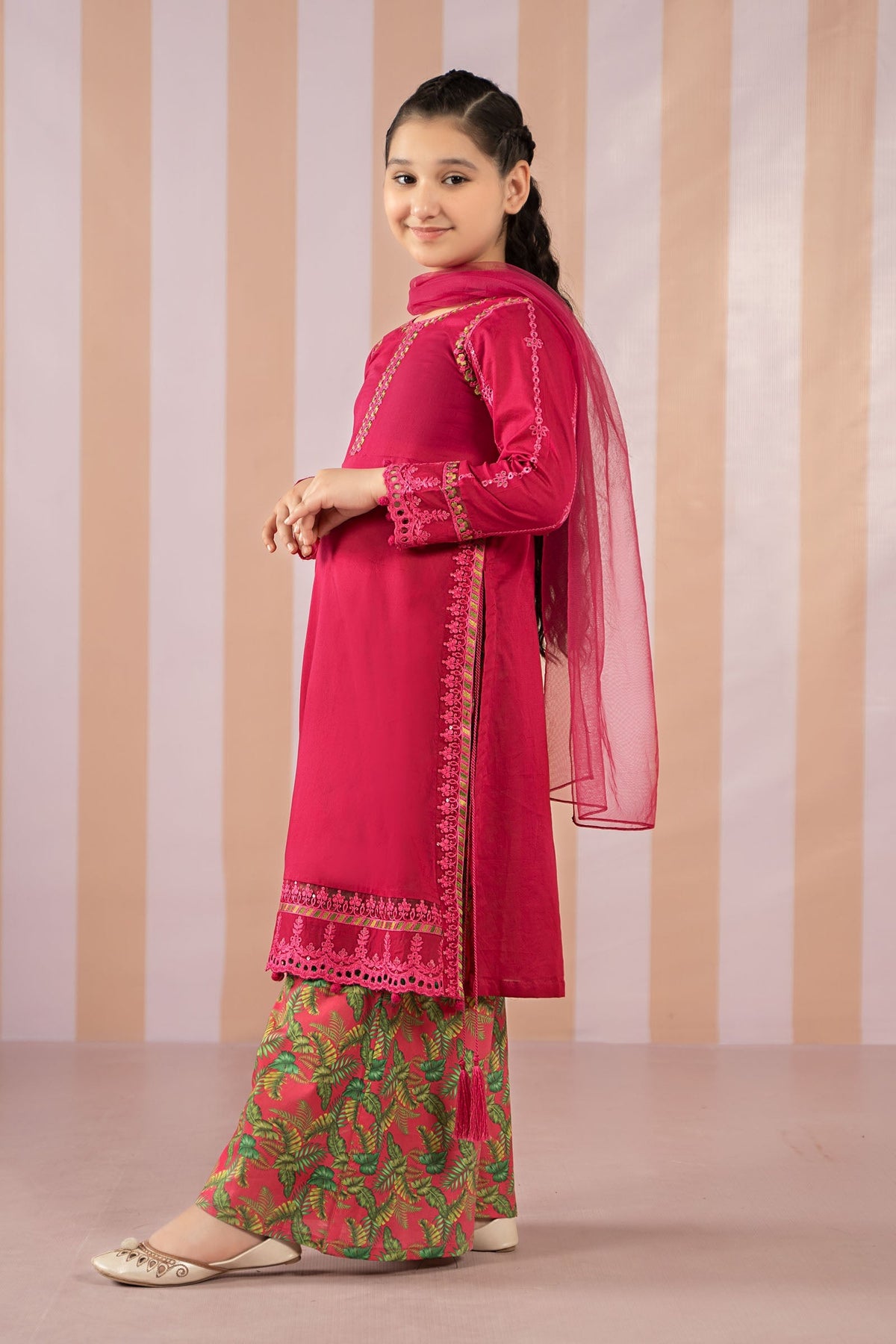Maria B | 2 Piece Printed Lawn Suit | MKD-EF25-67 by Maria Faisal - Registered Vendor of : Maria B - type : Kids Clothes - 100% original wedding dresses