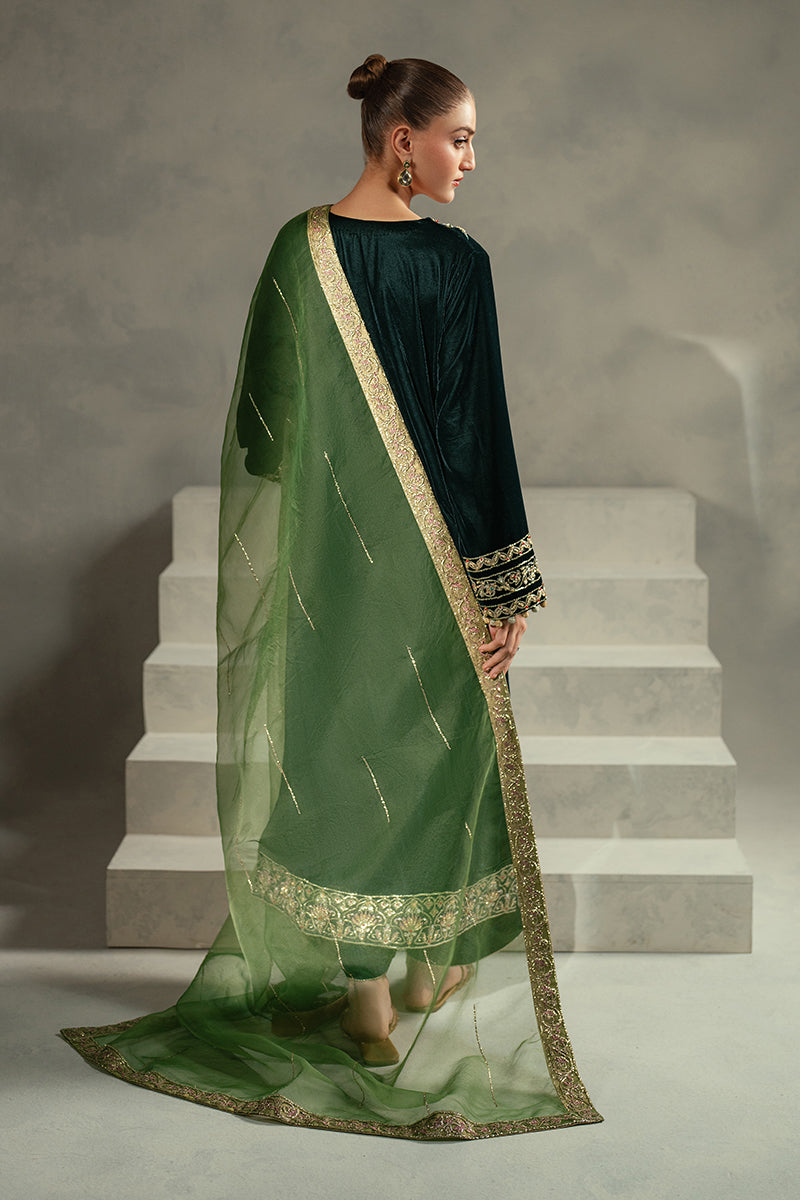 Mushq | Pret De Velours | AYREN - Ladies Clothes - Maria Faisal