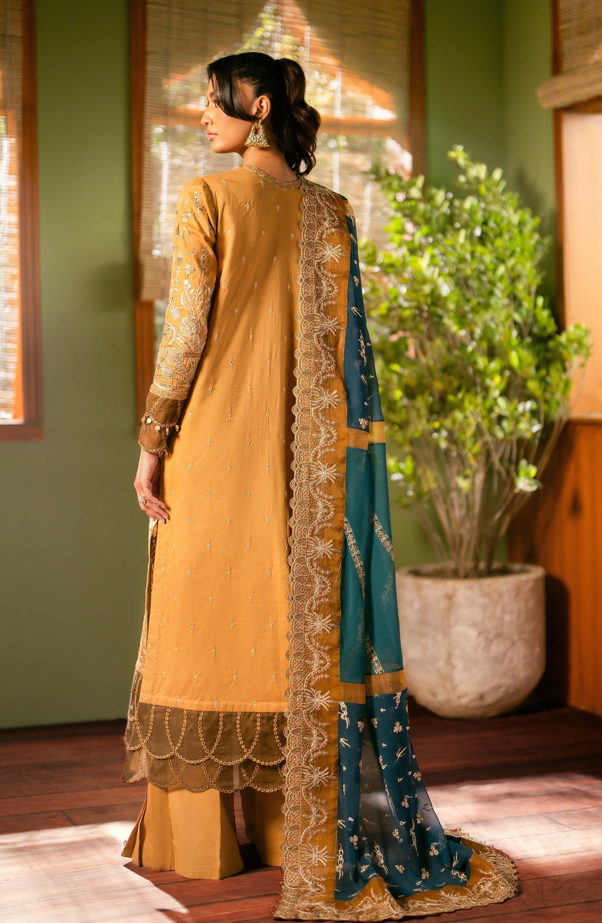 Maryum N Maria | Luxury Lawn 24 | Heba - Wedding Dress - Maria Faisal