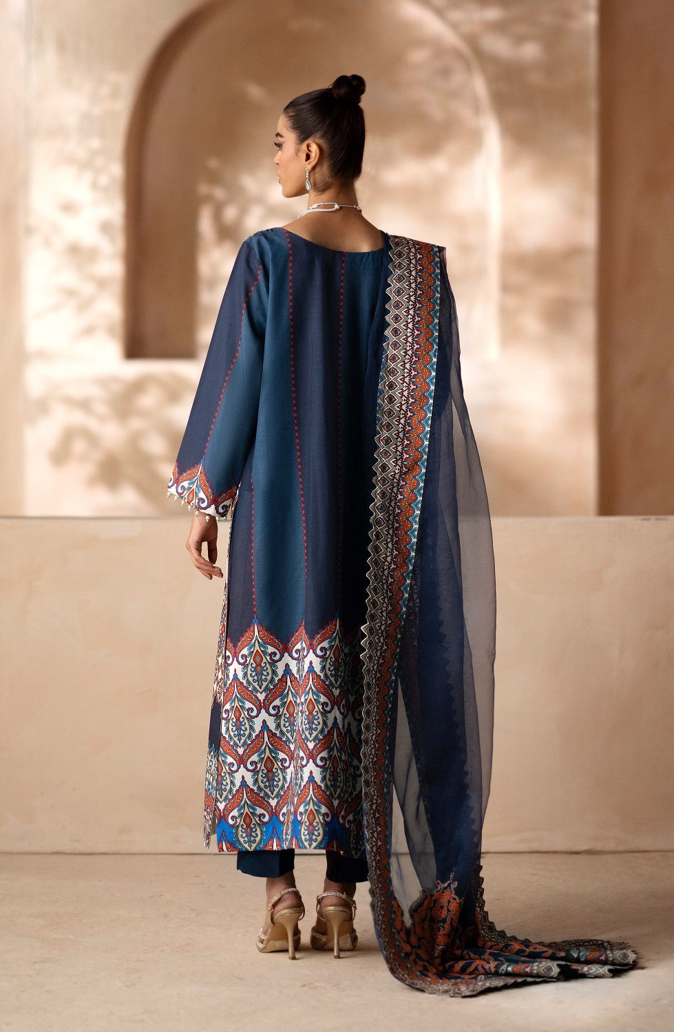 Maryum N Maria | Zeil Winter | CHARVI - MS40098 - Ladies Clothes - Maria Faisal