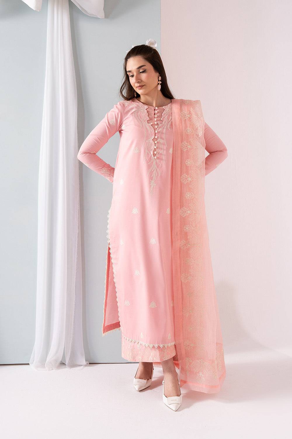 Maryum N Maria | Zuhur 25 | ARELA by Maria Faisal - Registered Vendor of : Maryum N Maria - type : Ladies Clothes - 100% original wedding dresses