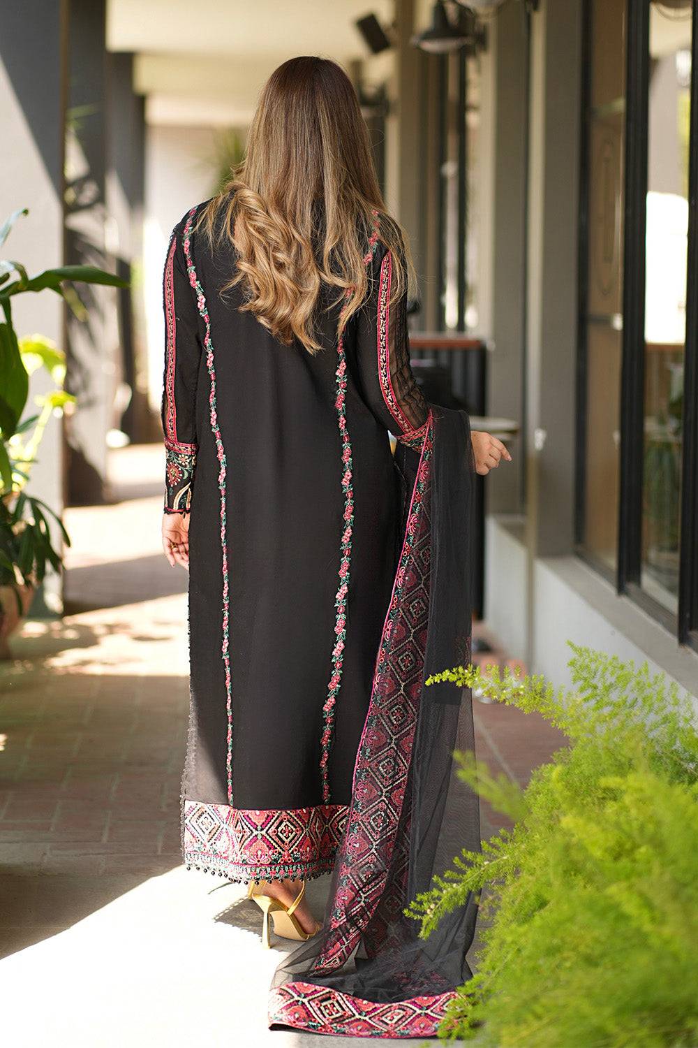 Maryam N Maria | Koel 25 | ÁINE - MS50274 by Maria Faisal - Registered Vendor of : Maryam N Maria - type : Ladies Clothes - 100% original wedding dresses