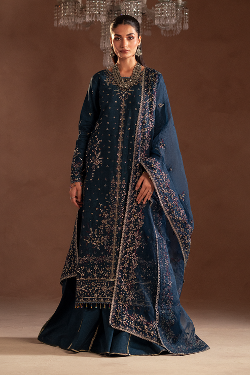 Emaan Adeel | Selene Formals | ELISIA - Ladies Clothes 