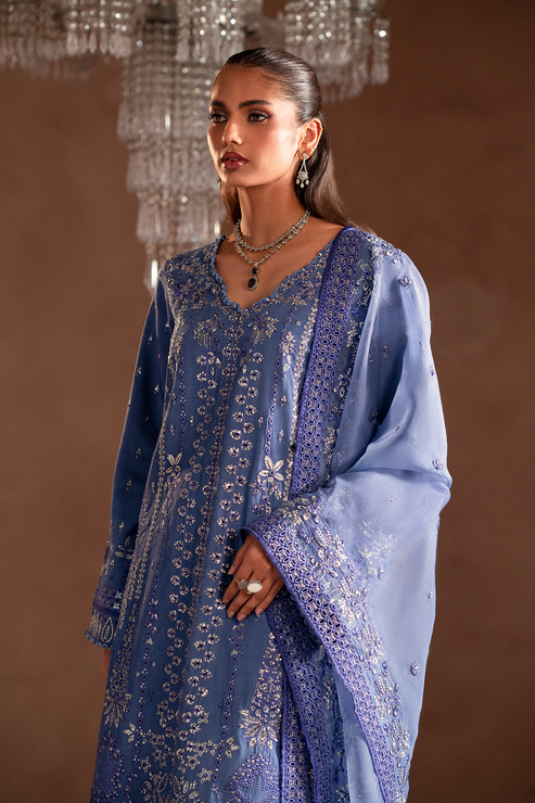 Emaan Adeel | Selene Formals | LUNELLE - Ladies Clothes 