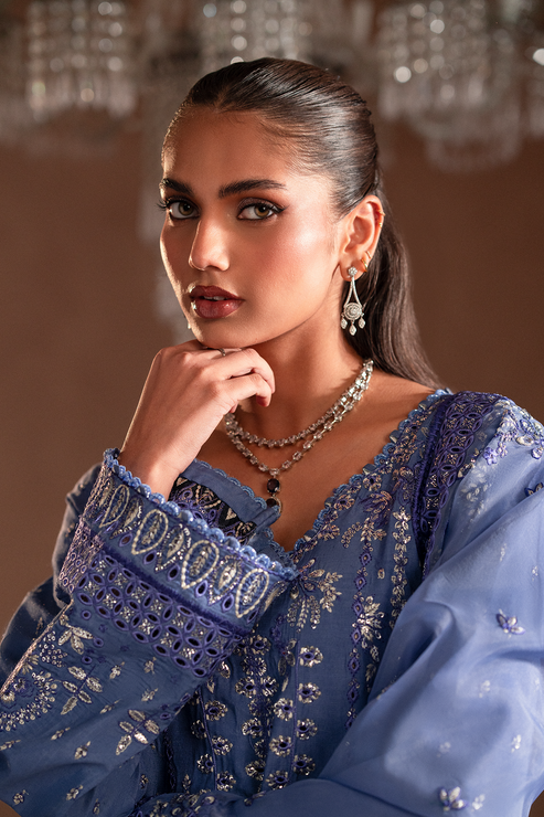 Emaan Adeel | Selene Formals | LUNELLE - Ladies Clothes 