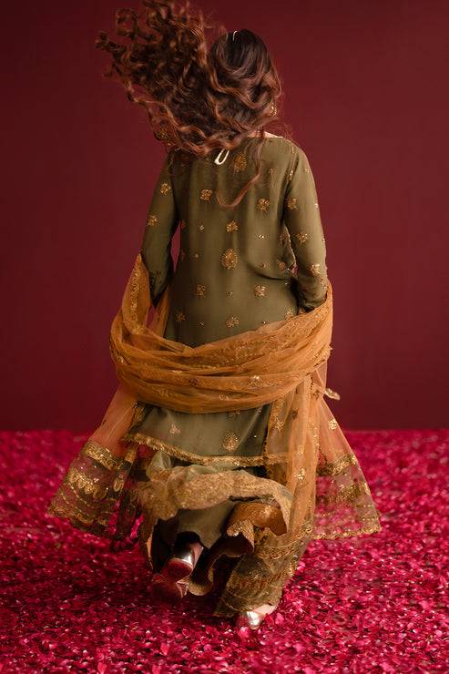 Emaan Adeel | Nooresha Formals 25 | Sunoora by Maria Faisal - Registered Vendor of : Emaan Adeel - type : Ladies Clothes - 100% original wedding dresses