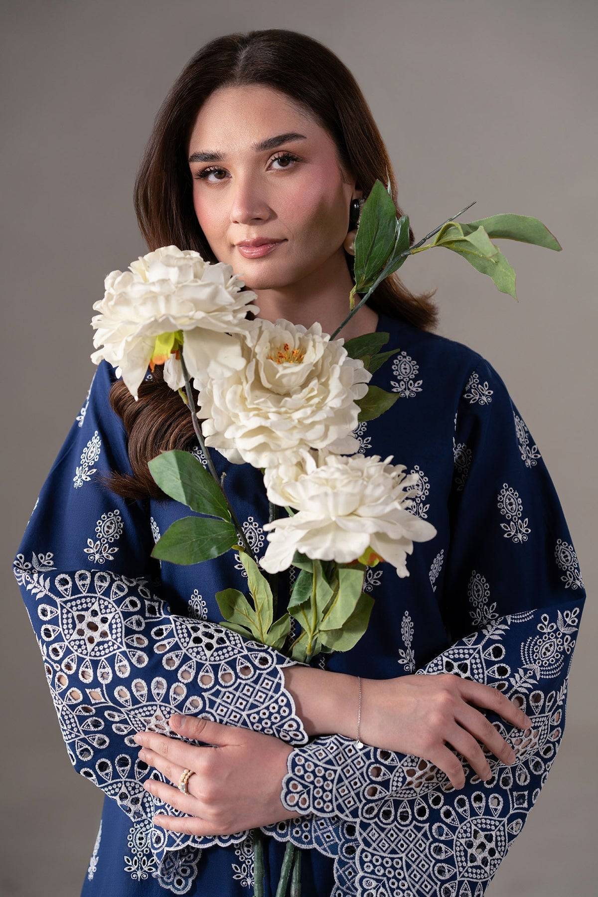 Akbar Aslam | Pret Lawn | Ovria by Maria Faisal - Registered Vendor of : Akbar Aslam - type : Ladies Clothes - 100% original wedding dresses