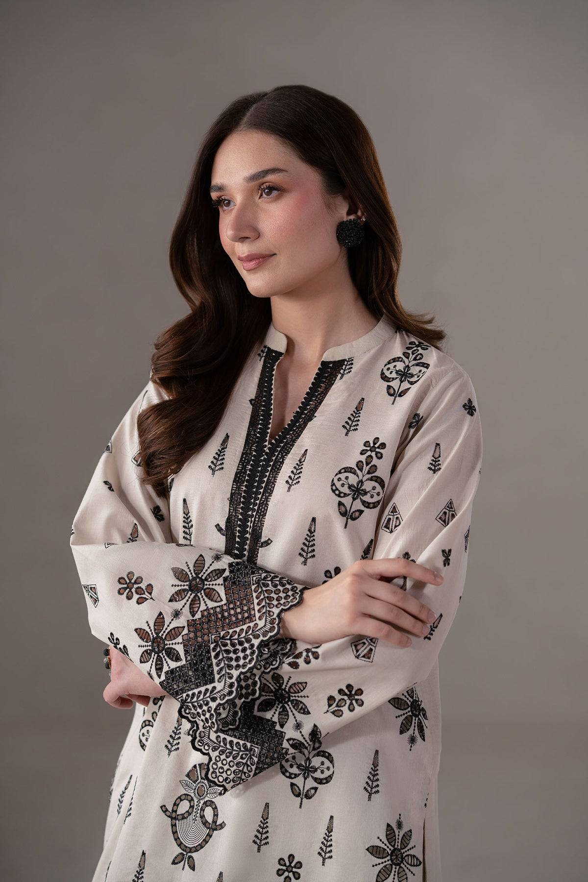 Akbar Aslam | Pret Lawn | Slate by Maria Faisal - Registered Vendor of : Akbar Aslam - type : - 100% original wedding dresses