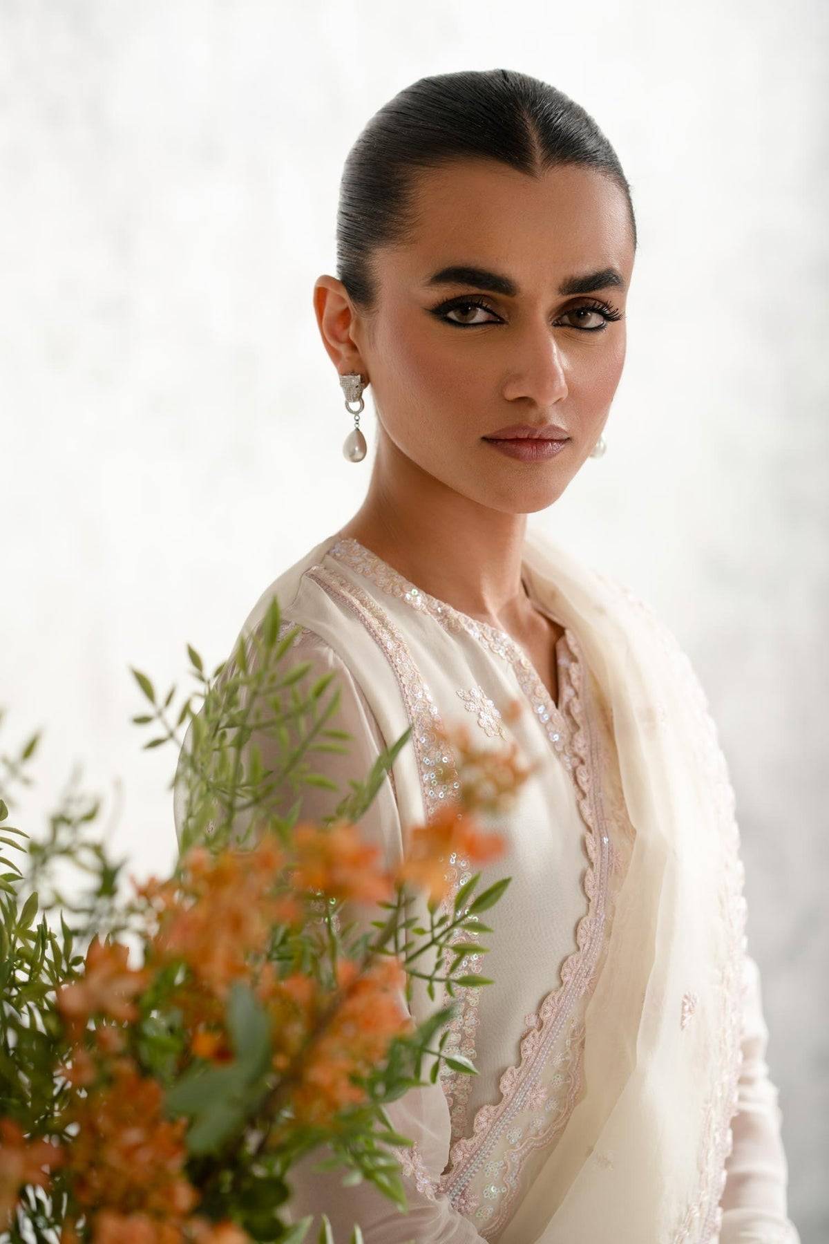 Akbar Aslam | Formal Pret | Mehr by Maria Faisal - Registered Vendor of : Akbar Aslam - type : Ladies Clothes - 100% original wedding dresses