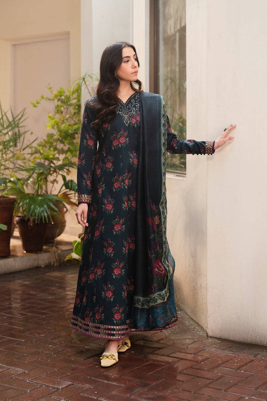 Xenia Formals | Summer Away 25 | FLEURIS by Maria Faisal - Registered Vendor of : Xenia Formals - type : Ladies Clothes - 100% original wedding dresses