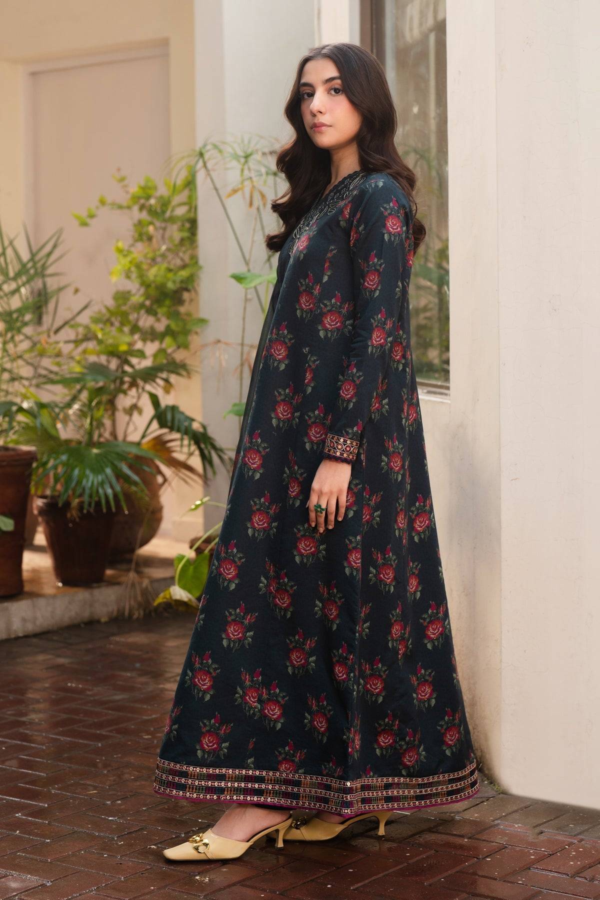 Xenia Formals | Summer Away 25 | FLEURIS by Maria Faisal - Registered Vendor of : Xenia Formals - type : Ladies Clothes - 100% original wedding dresses